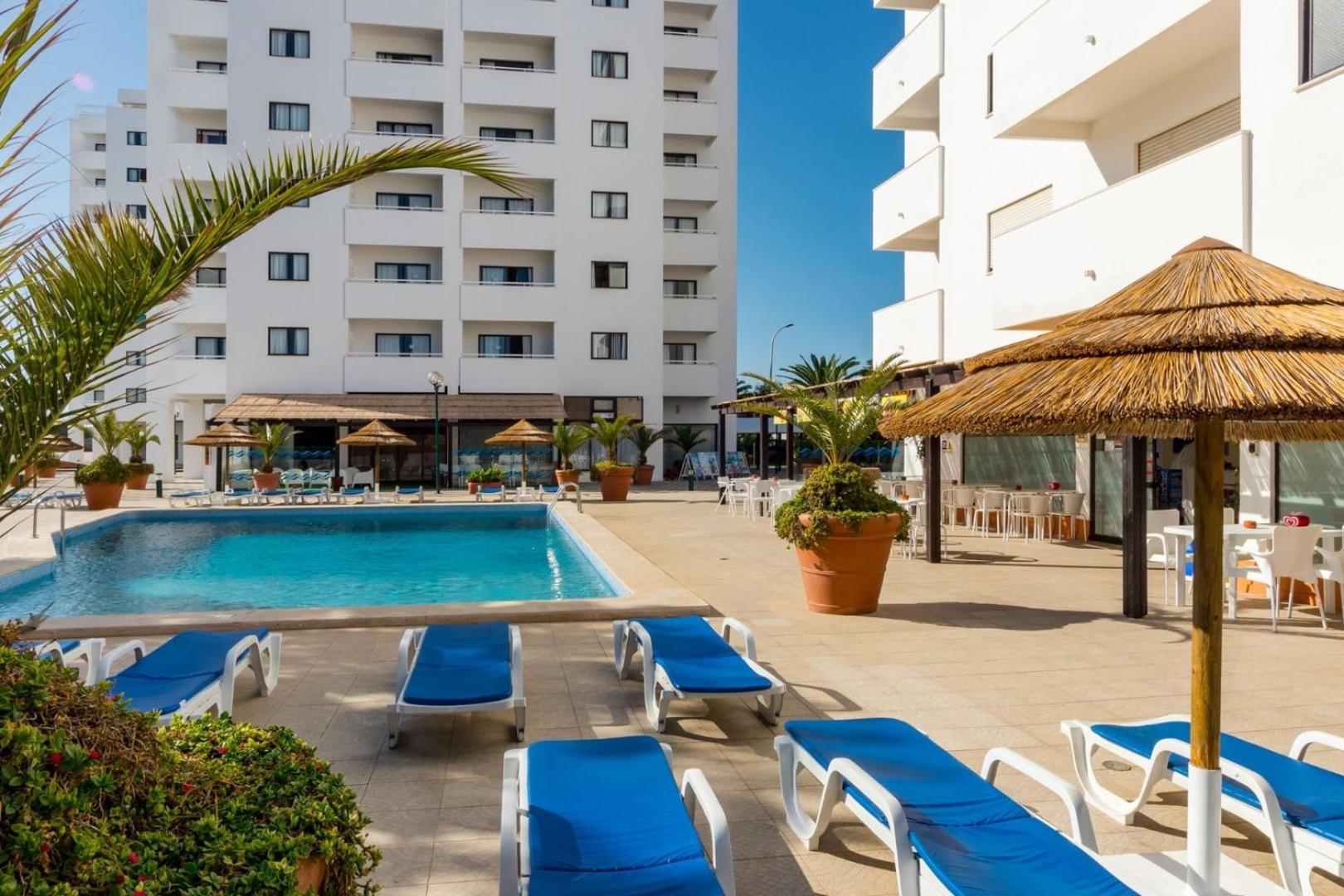 The Albufeira Concierge - Pool & Sunset Balconies Apartment Bagian luar foto